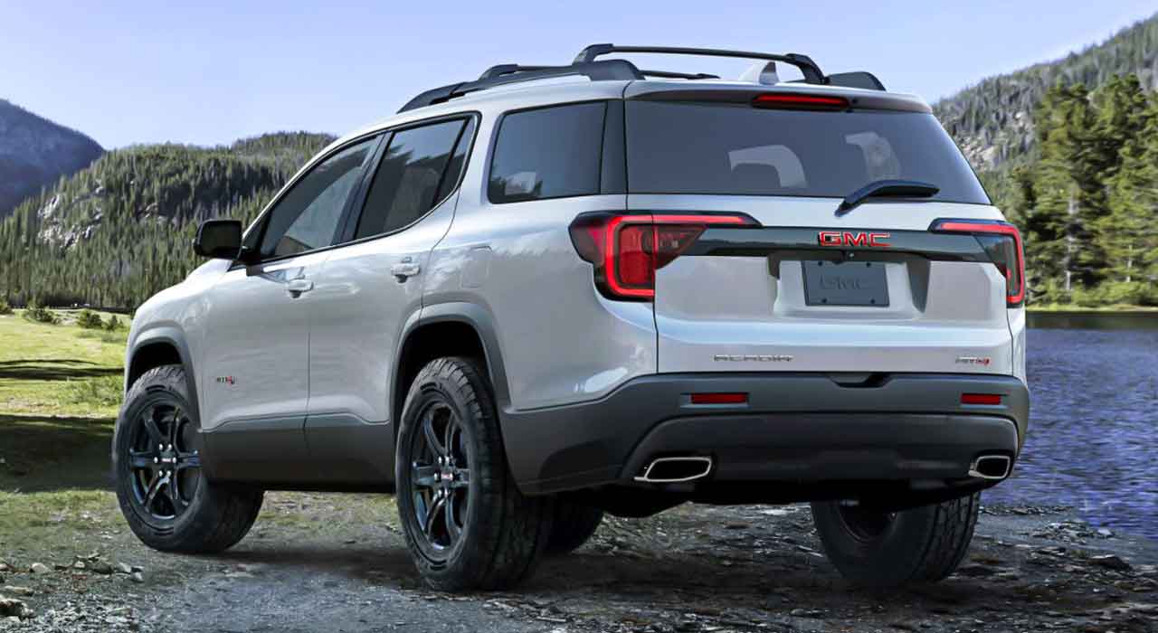 2022 GMC Acadia The Acadia's base engine is a turbocharged 2.0-liter four-cylinder good for 228 horsepower 2022 GMC Acadia