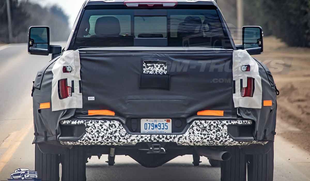 2024 GMC Sierra expected to bring small rolling changes to the Light-Duty Sierra 1500 model 2024 GMC Sierra